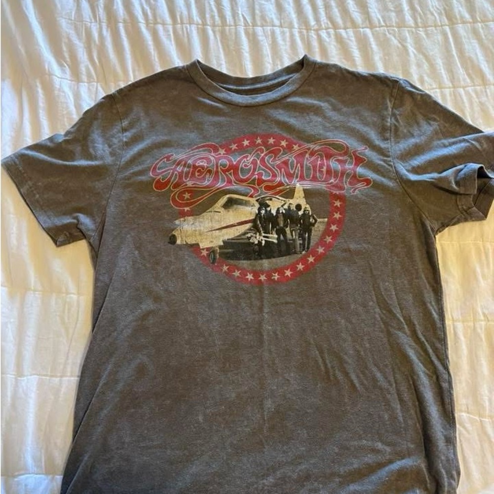 Gray Graphic T-Shirt for women